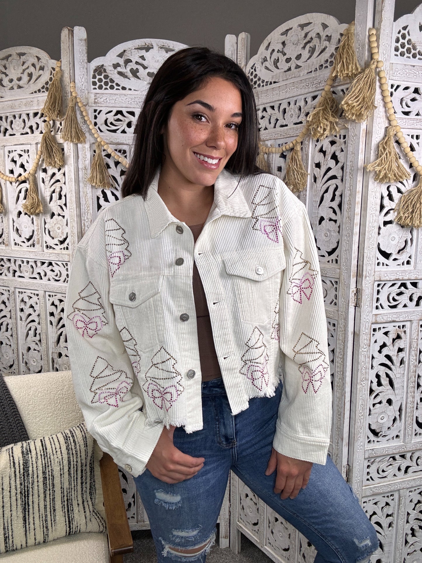 "Oh Christmas Tree" Shacket (Ivory)