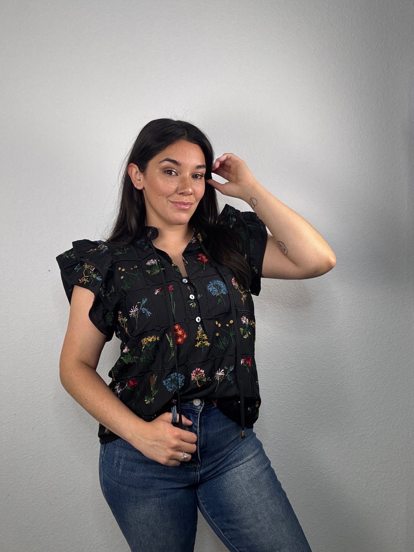 "Picture Perfect" Blouse (Black)