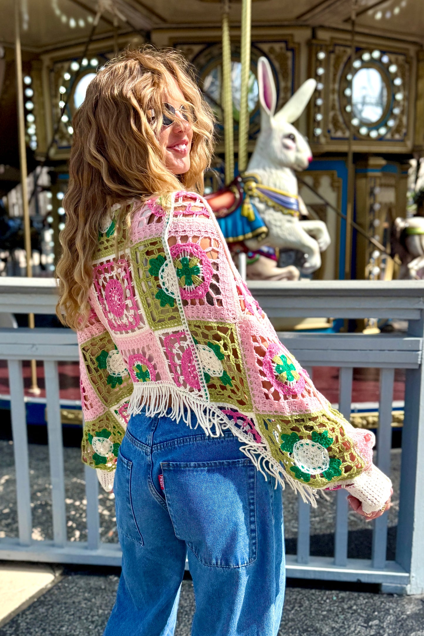 "Carousel Love" poncho (Multi)