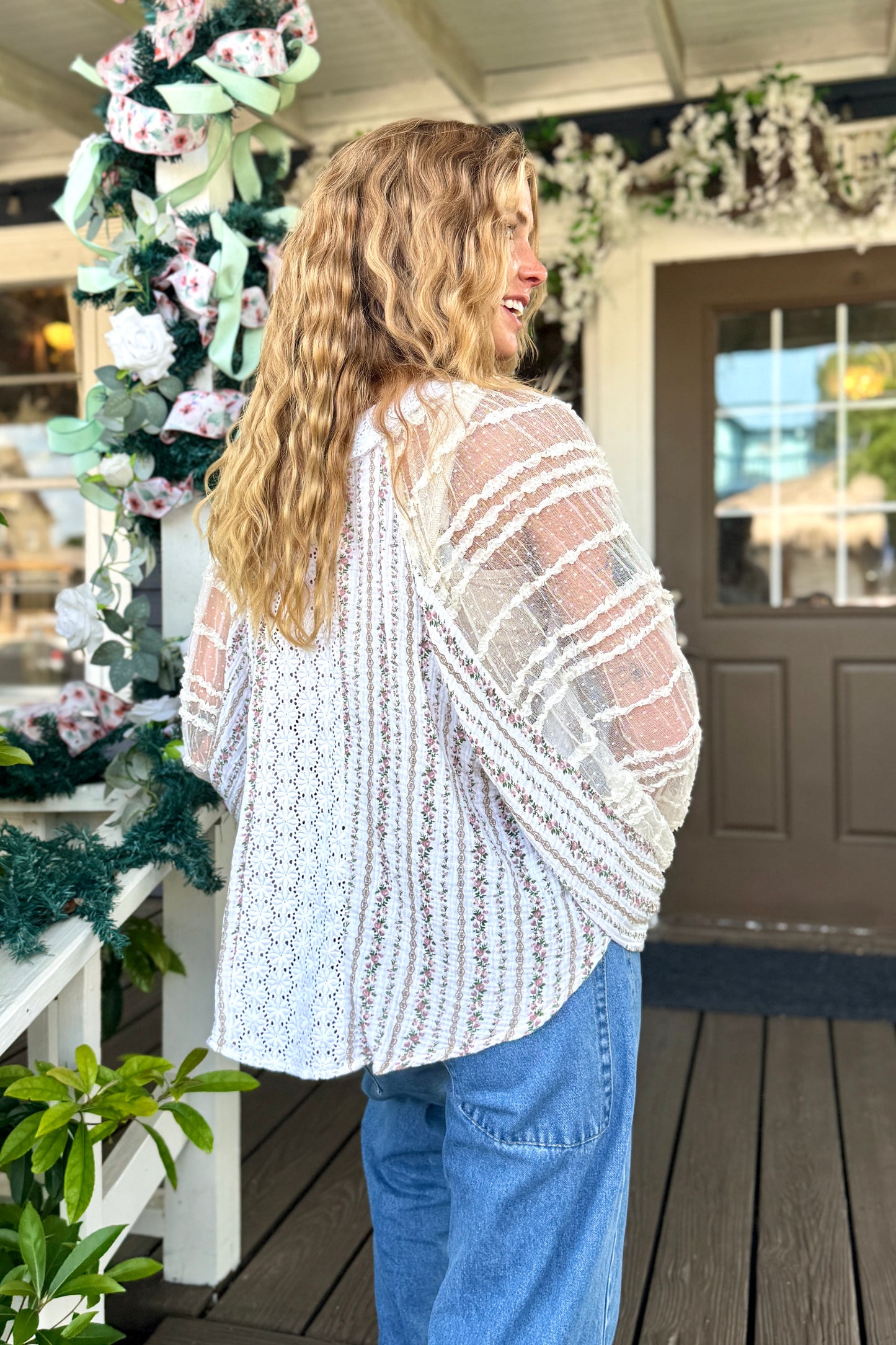 "Fantasy Land" Sweater (Ivory)