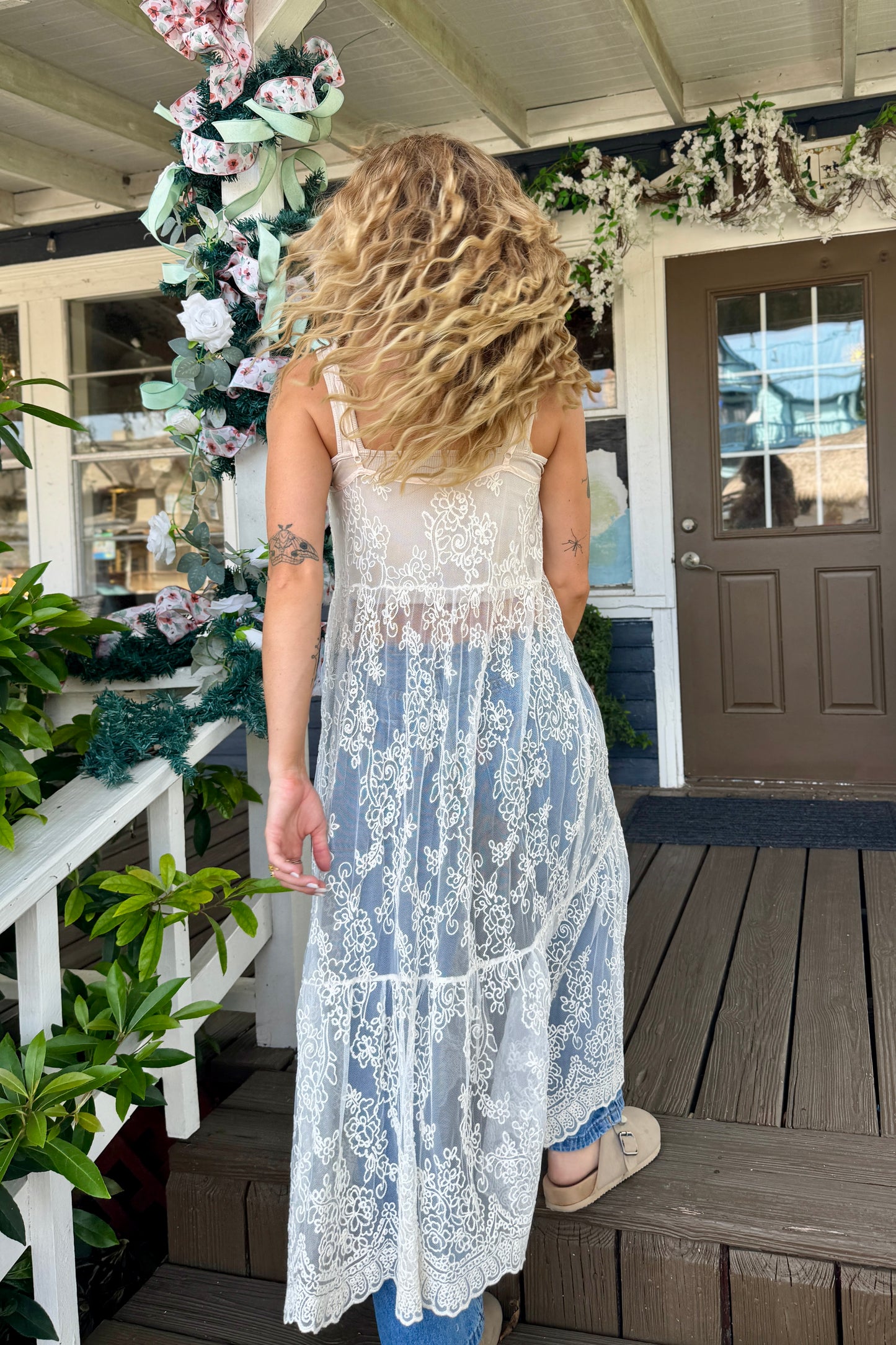 “Delicate Matters" Lace Duster (Cream)